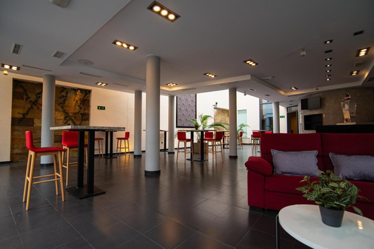Hotel Los Nardos ชิปปีโอนา ภายนอก รูปภาพ