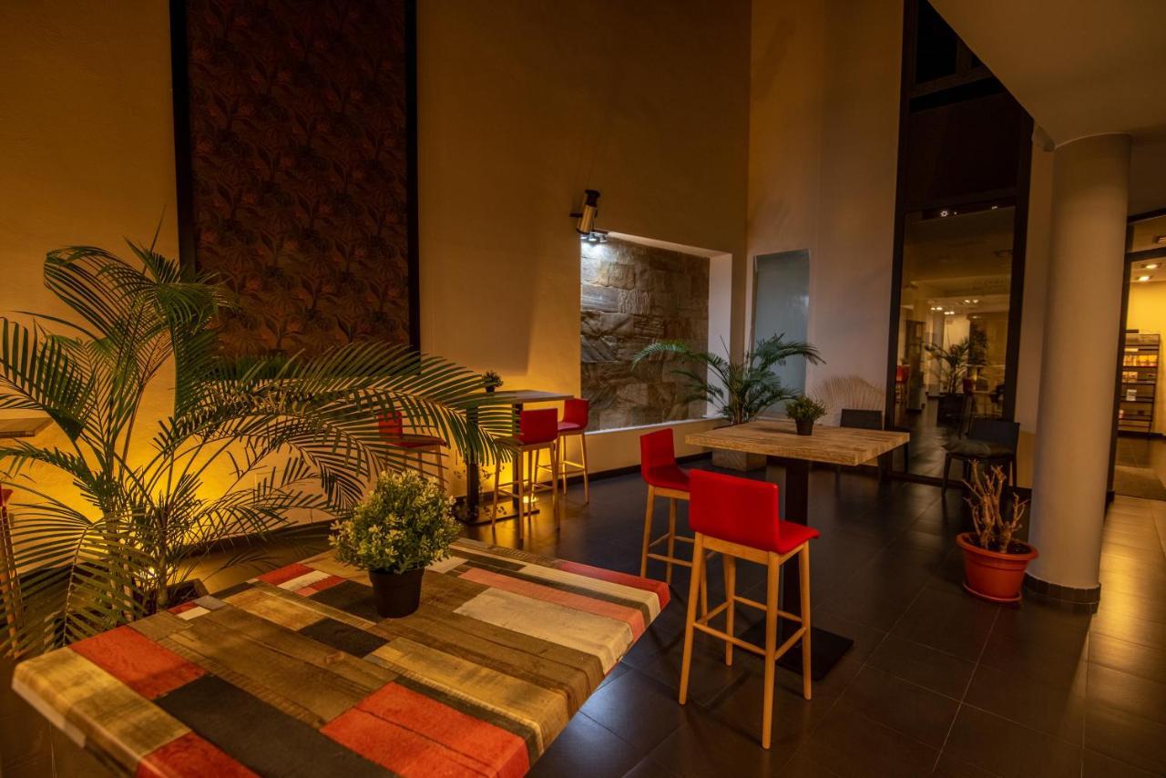 Hotel Los Nardos ชิปปีโอนา ภายนอก รูปภาพ
