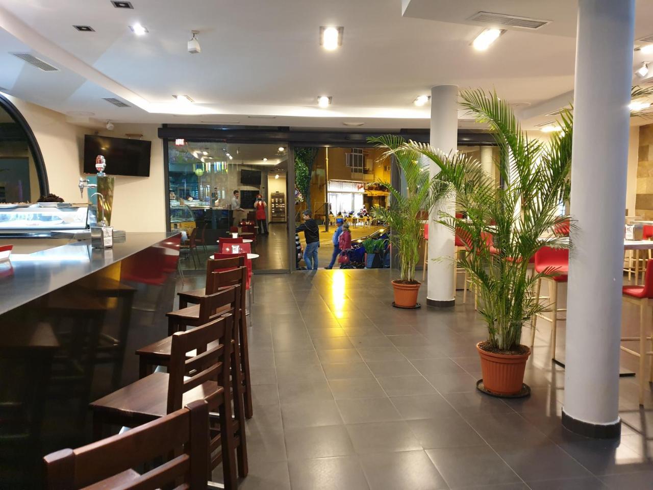 Hotel Los Nardos ชิปปีโอนา ภายนอก รูปภาพ